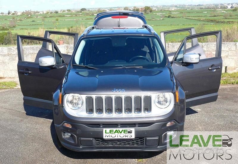 Usata Jeep Renegade Limited 140 CV (102 kW) 2017 Grigio SUV