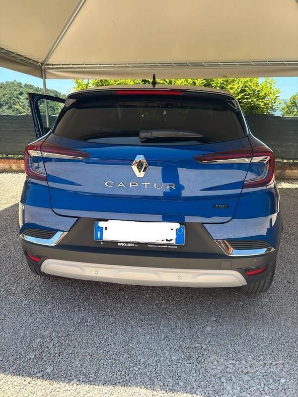 Usata Renault Captur 94 CV (69 kW) 2023 Blu SUV