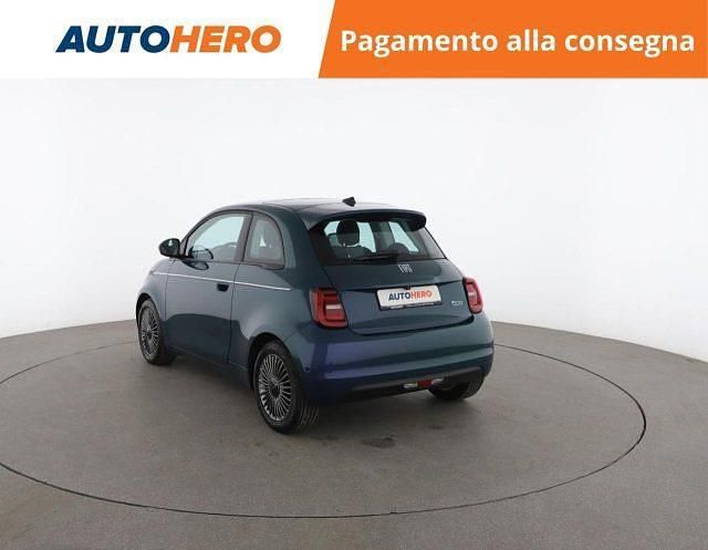 Usata Fiat 500e Icon 42 kW (58 CV) 2021 Verde Berlina
