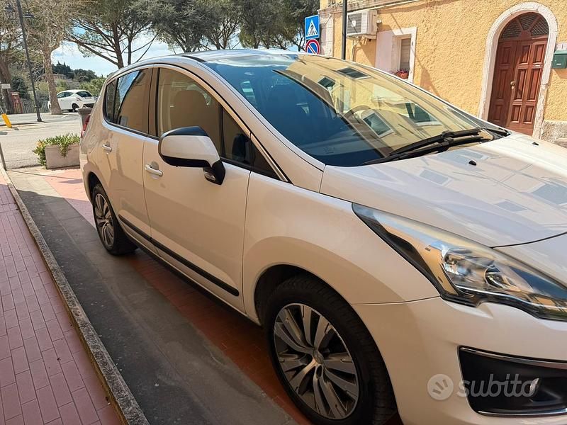 Usata Peugeot 3008 120 CV (88 kW) 2015 Bianco Station wagon