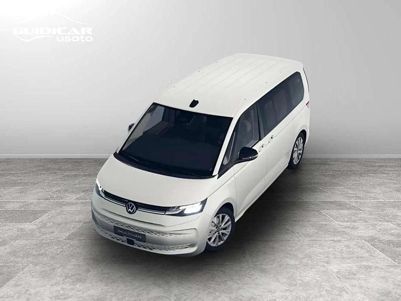 Nuova VW Multivan Life 150 CV (110 kW) 2026 Bianco candy Furgone