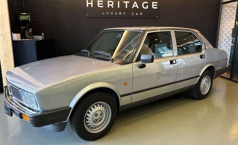 Usata Alfa Romeo Alfetta 121 CV (88 kW) 1984 Other Berlina