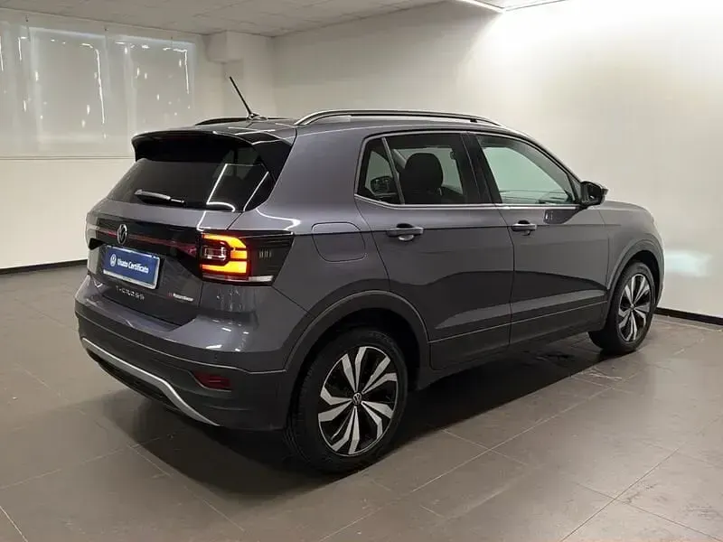 Usata VW T-Cross Style 95 CV (69 kW) 2022 Grigio SUV