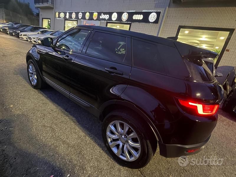 Usata Land Rover Range Rover evoque HSE 150 CV (110 kW) 2019 Nero Station wagon