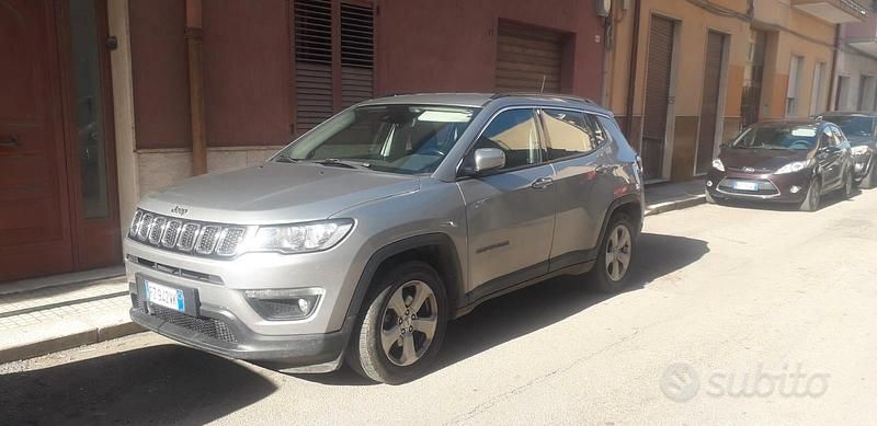 Usata Jeep Compass 120 CV (88 kW) 2020 Grigio SUV