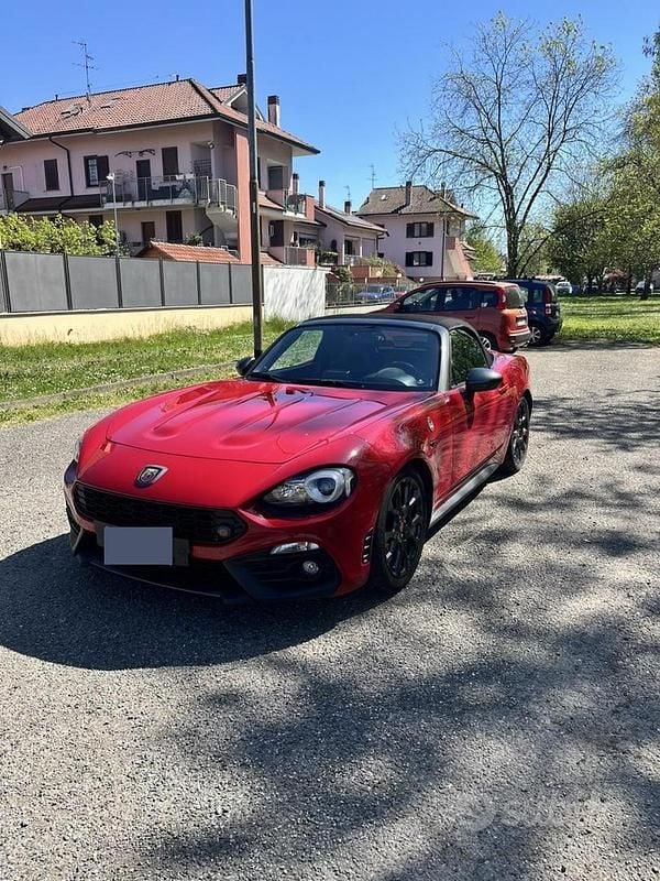 Usata Abarth 124 Spider 170 CV (125 kW) 2019 Rosso Cabrio