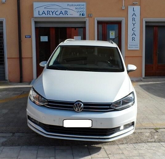 Usata VW Touran Comfortline 110 CV (80 kW) 2016 Bianco Monovolume