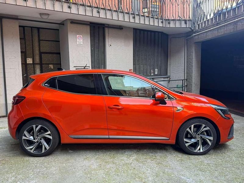 Usata Renault Clio V R.S. 140 CV (102 kW) 2022 Arancione Berlina