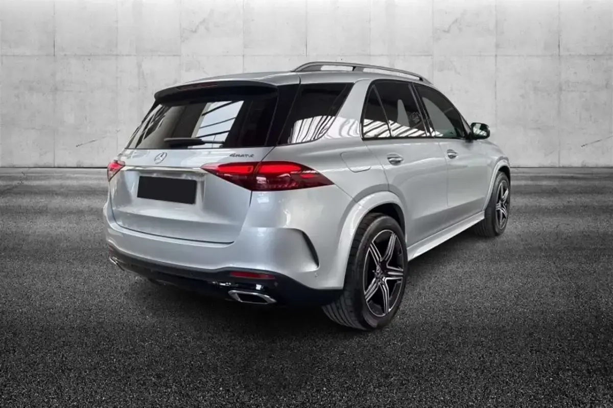 Usata Mercedes GLE450 AMG AMG Line Premium Plus 367 CV (269 kW) 2023 Argento SUV