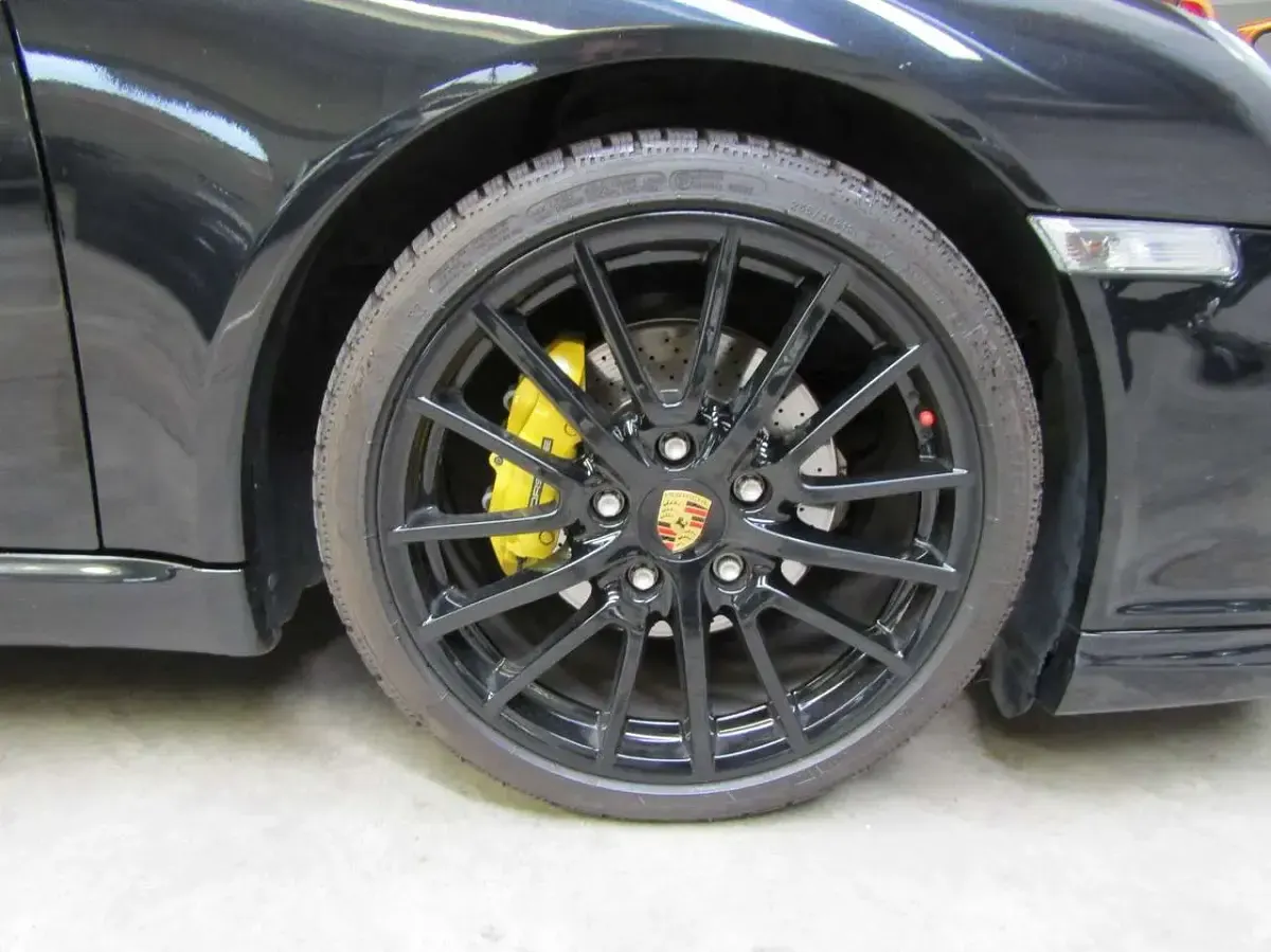 Usata Porsche 911 Carrera 325 CV (239 kW) 2007 Basalt black metallic Coupé
