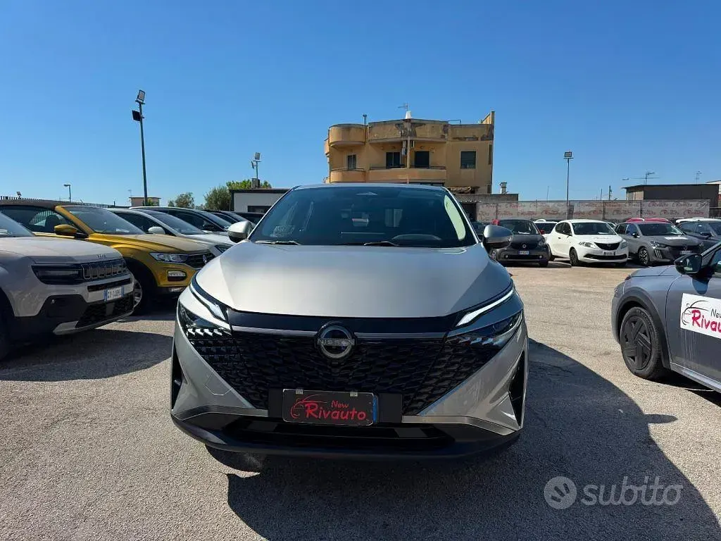 Usata Nissan Qashqai Acenta 140 CV (102 kW) 2025 Grigio SUV