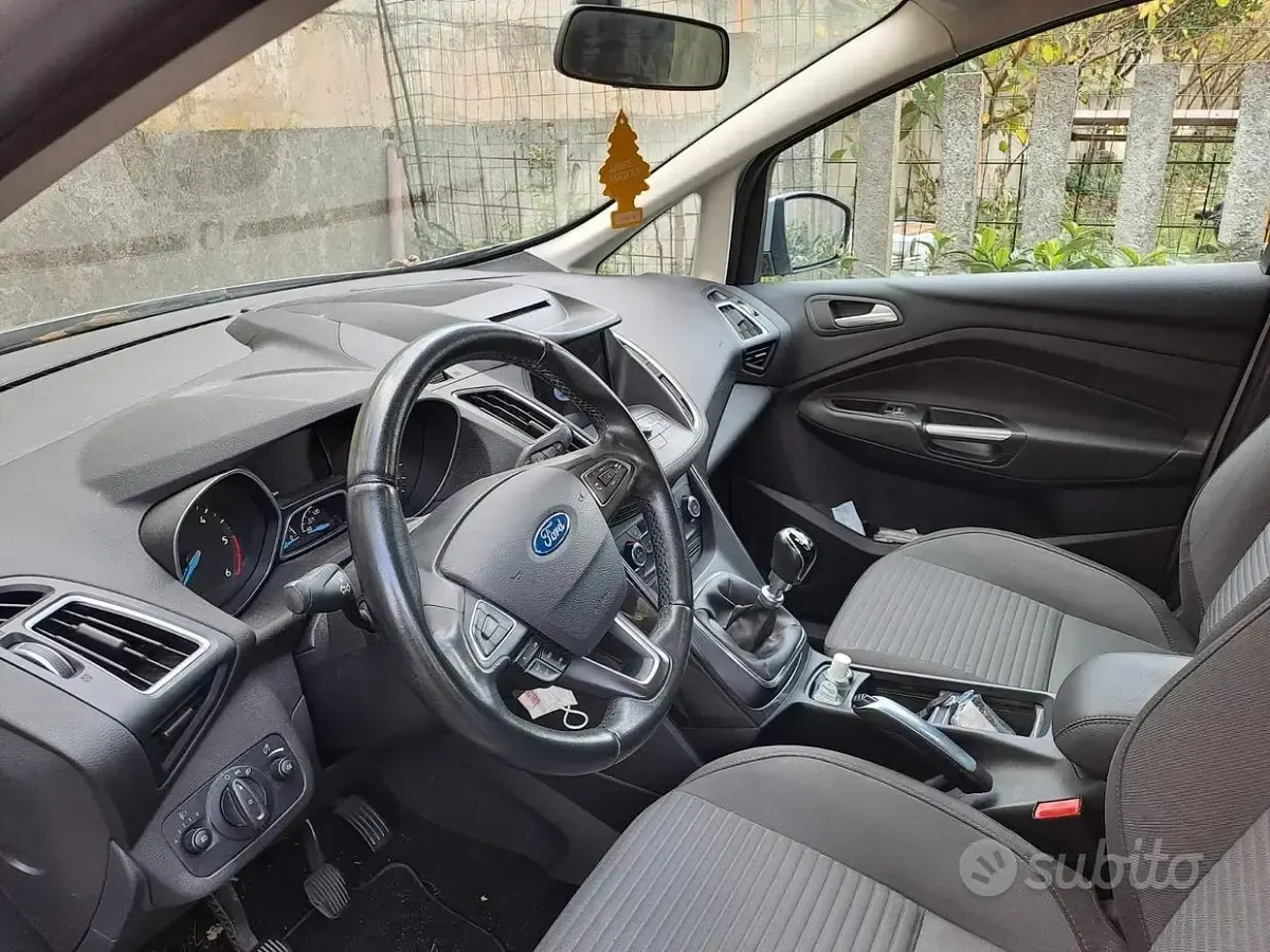 Usata Ford C-MAX 150 CV (110 kW) 2017 Grigio Monovolume