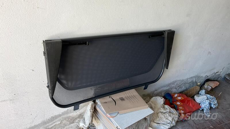 Usata Volvo C70 226 CV (166 kW) 1999 Grigio Cabrio