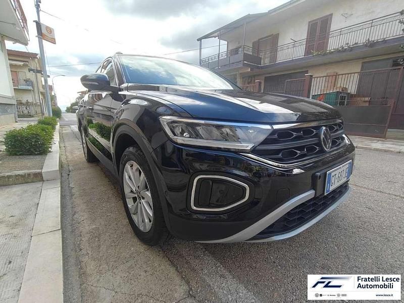 Usata VW T-Roc Edition 116 CV (85 kW) 2024 Nero SUV