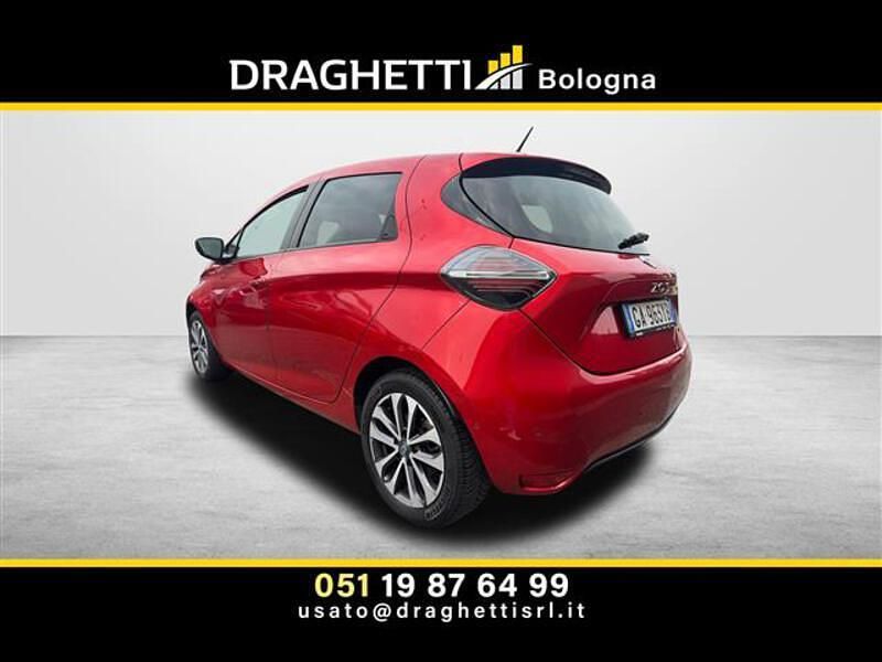 Usata Renault Zoe Life 80 kW (109 CV) 2021 Rosso Utilitaria