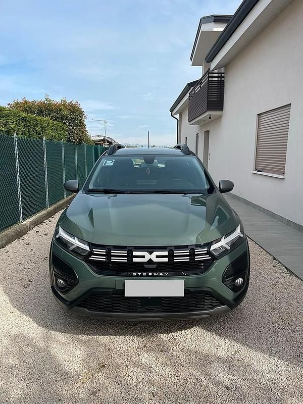Usata Dacia Sandero Stepway 91 CV (66 kW) 2023 Berlina