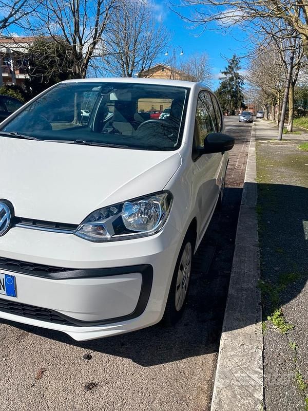Usata VW up! 2018 Bianco Utilitaria