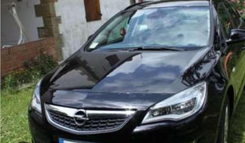 Usata Opel Astra Cosmo 125 CV (91 kW) 2012 Station wagon