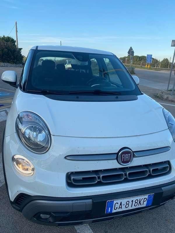 Bianco Usata 2020 Fiat 500L Cross Monovolume | 11.000 € (Buon prezzo) - Immagine 1/4