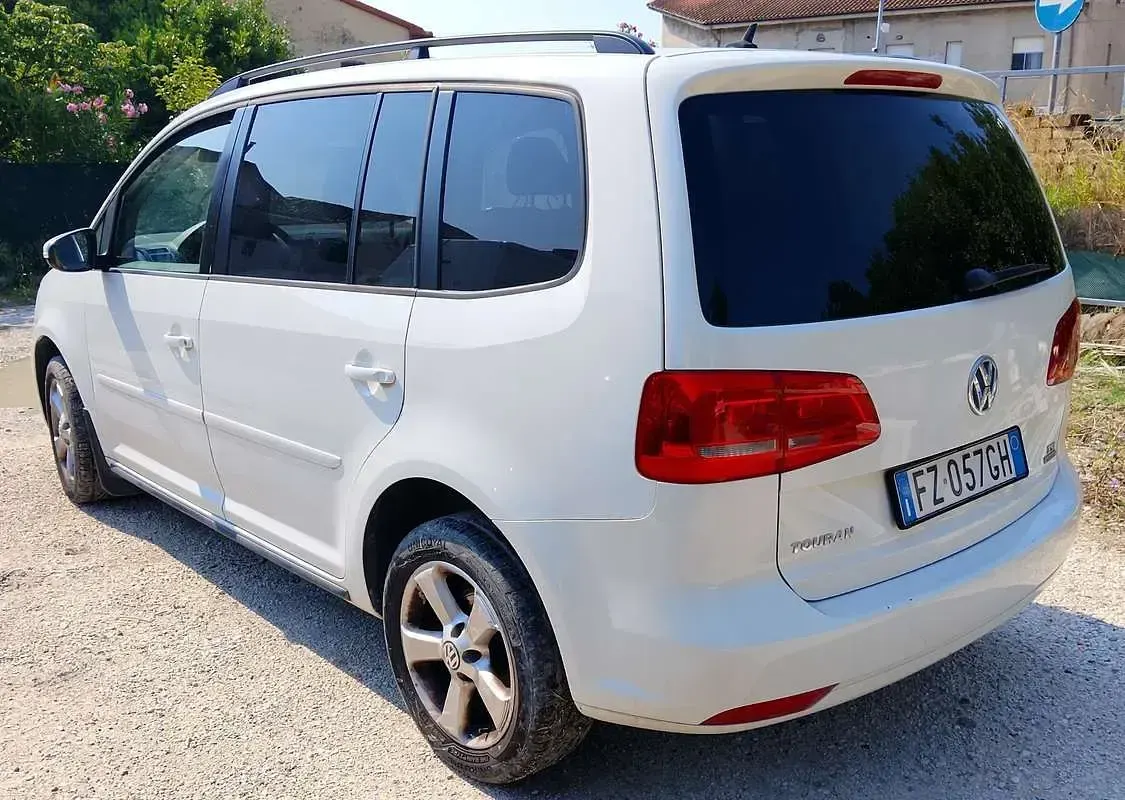 Usata VW Touran Trendline 150 CV (110 kW) 2010 Monovolume