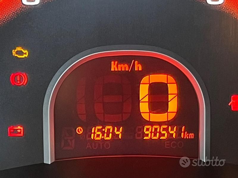 Usata DR Zero 69 CV (50 kW) 2019 Nero Utilitaria