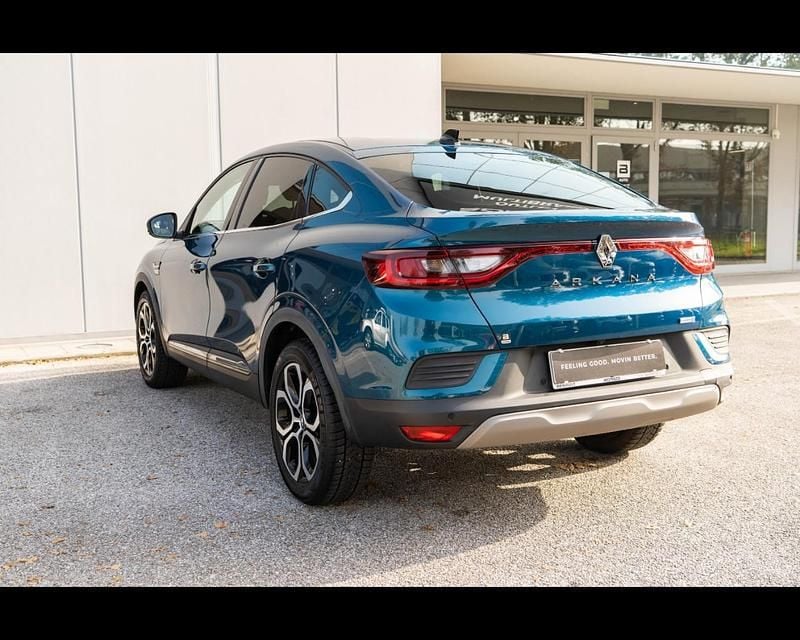 Usata Renault Arkana Techno 145 CV (106 kW) 2023 Blu zanzibar SUV