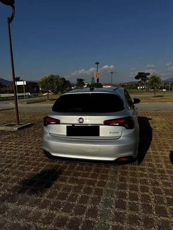 Usata Fiat Tipo Easy 95 CV (69 kW) 2017 Berlina