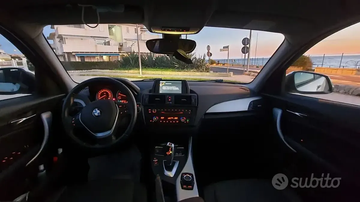 Usata BMW 118 143 CV (105 kW) 2013 Bianco Utilitaria