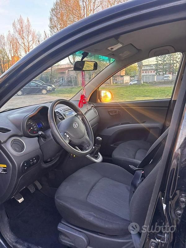 Usata Hyundai i10 2011 Nero Utilitaria