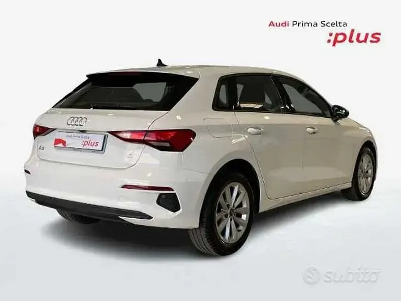 Usata Audi A3 Design 110 CV (80 kW) 2023 Bianco Berlina