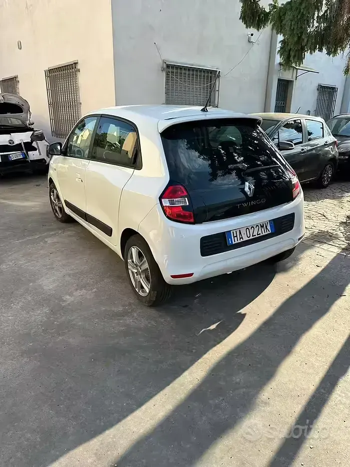 Usata Renault Twingo 50 kW (69 CV) 2017 Bianco Utilitaria