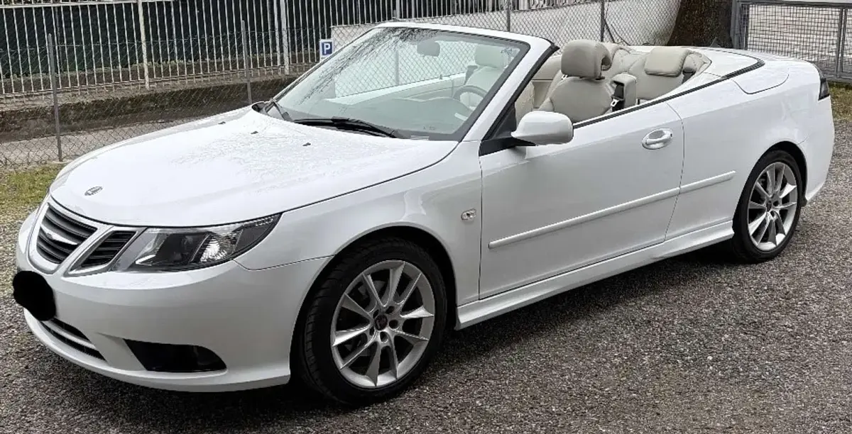 Usata Saab 9-3 Cabriolet 160 CV (117 kW) 2011 Bianco Cabrio