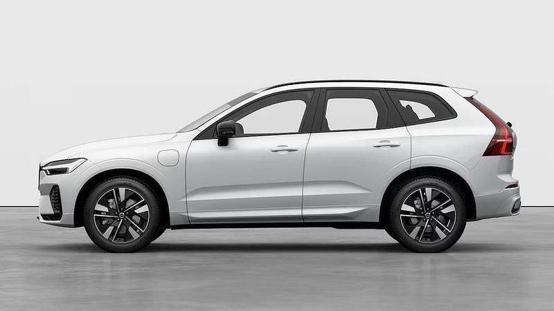 Nuova Volvo XC60 Plus 349 CV (256 kW) 2025 Bianco SUV