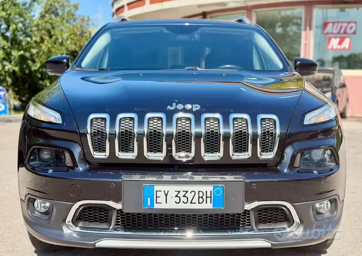 Usata Jeep Cherokee Limited 170 CV (125 kW) 2014 Nero SUV