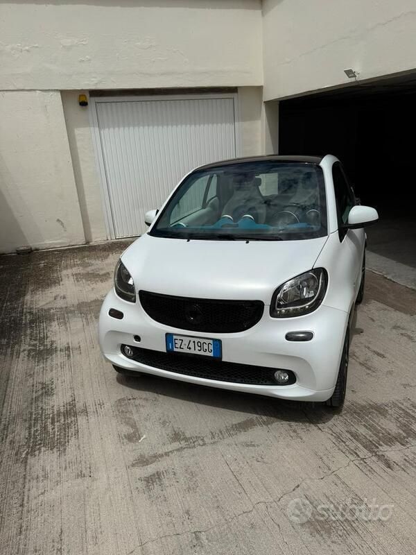 Usata 2015 Smart ForTwo Coupé Coupé | 8500 € (Buon prezzo) - Immagine 1/4