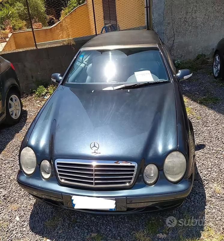 Usata Mercedes CLK230 Avantgarde 197 CV (144 kW) 2001 Blu Cabrio