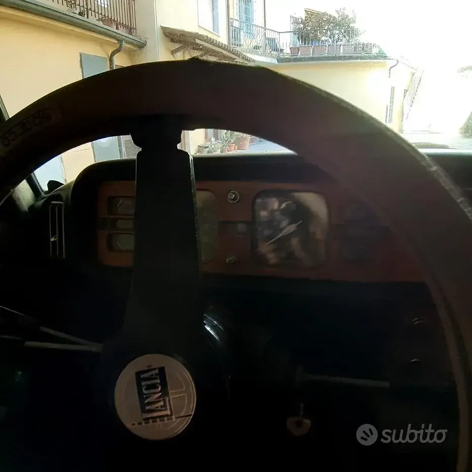 Usata Lancia 2000 1970 Berlina