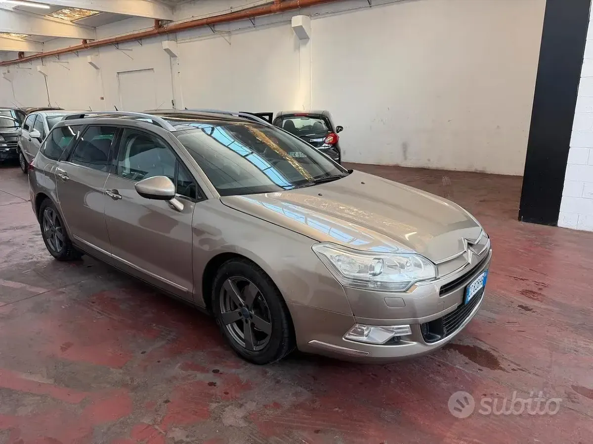 Usata Citroën C5 163 CV (119 kW) 2010 Giallo Station wagon