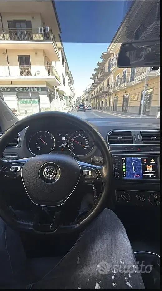 Usata VW Polo 90 CV (66 kW) 2016 Grigio Berlina