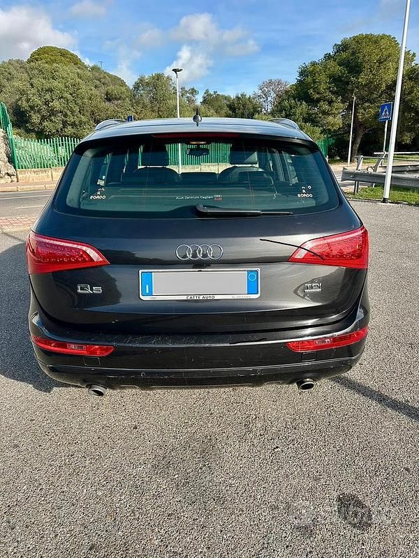 Usata Audi Q5 Advanced Plus 240 CV (176 kW) 2012 Grigio SUV