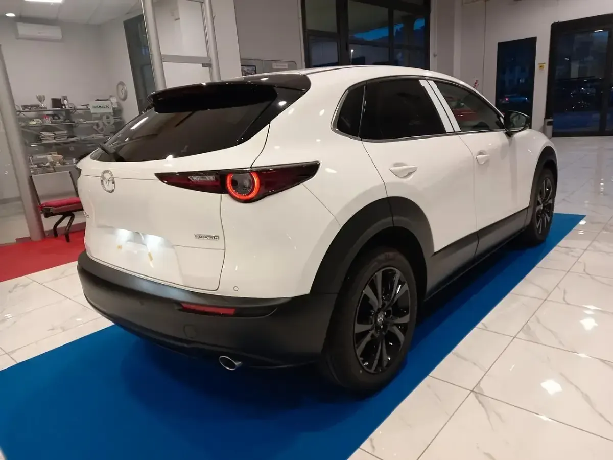 Nuova Mazda CX-30 Comfort 140 CV (102 kW) 2026 Bianco SUV