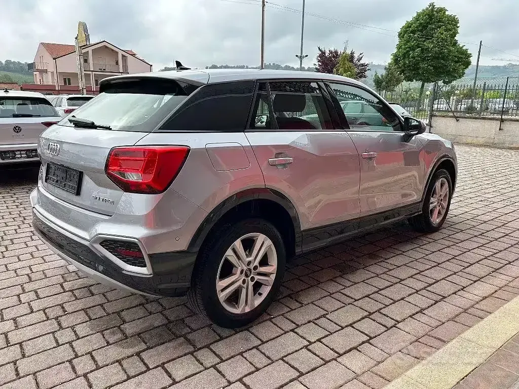 Usata Audi Q2 Admired 110 CV (80 kW) 2021 Grigio SUV