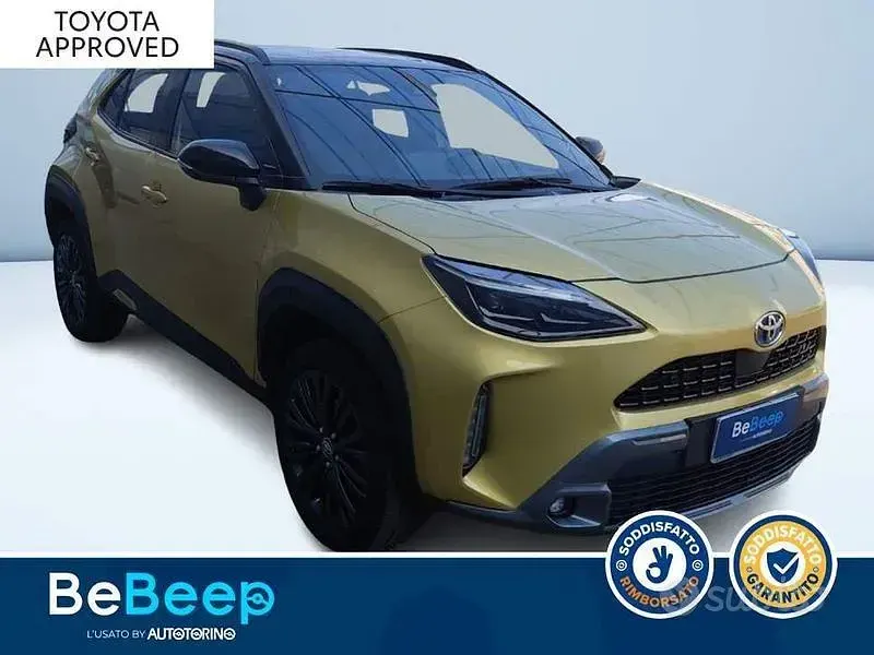 Usata Toyota Yaris Cross Trend 116 CV (85 kW) 2022 Giallo SUV