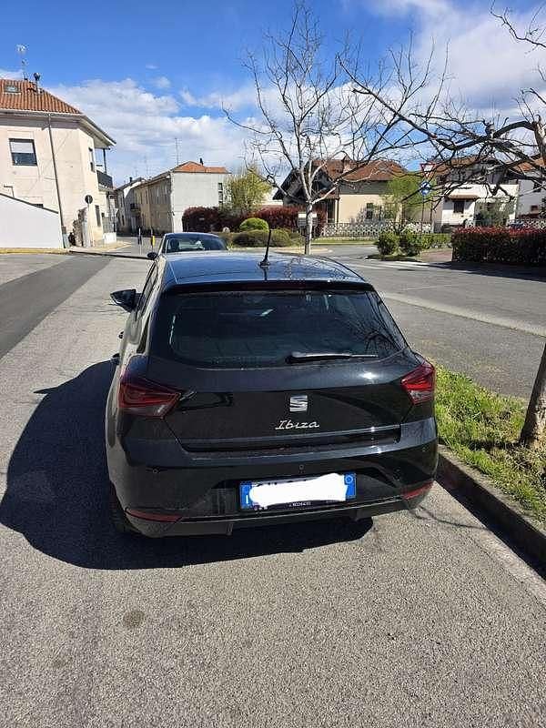 Usata Seat Ibiza 95 CV (69 kW) 2024 Utilitaria