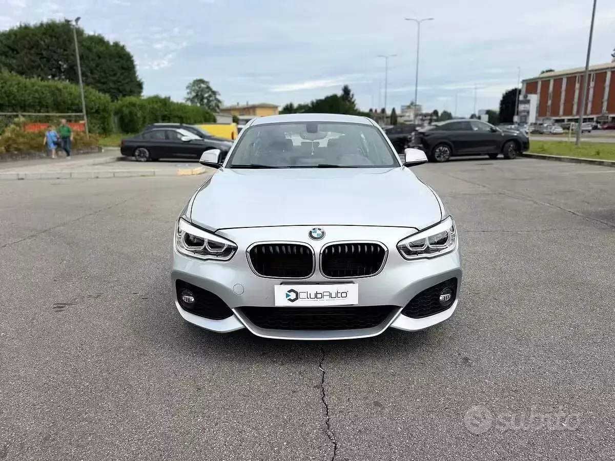 Usata BMW 118 M Sport 150 CV (110 kW) 2017 Grigio Utilitaria