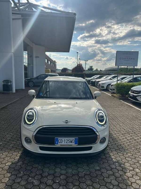 Beige Usata 2021 Mini ONE Due volumi | 19.500 € (Cara) - Immagine 1/4