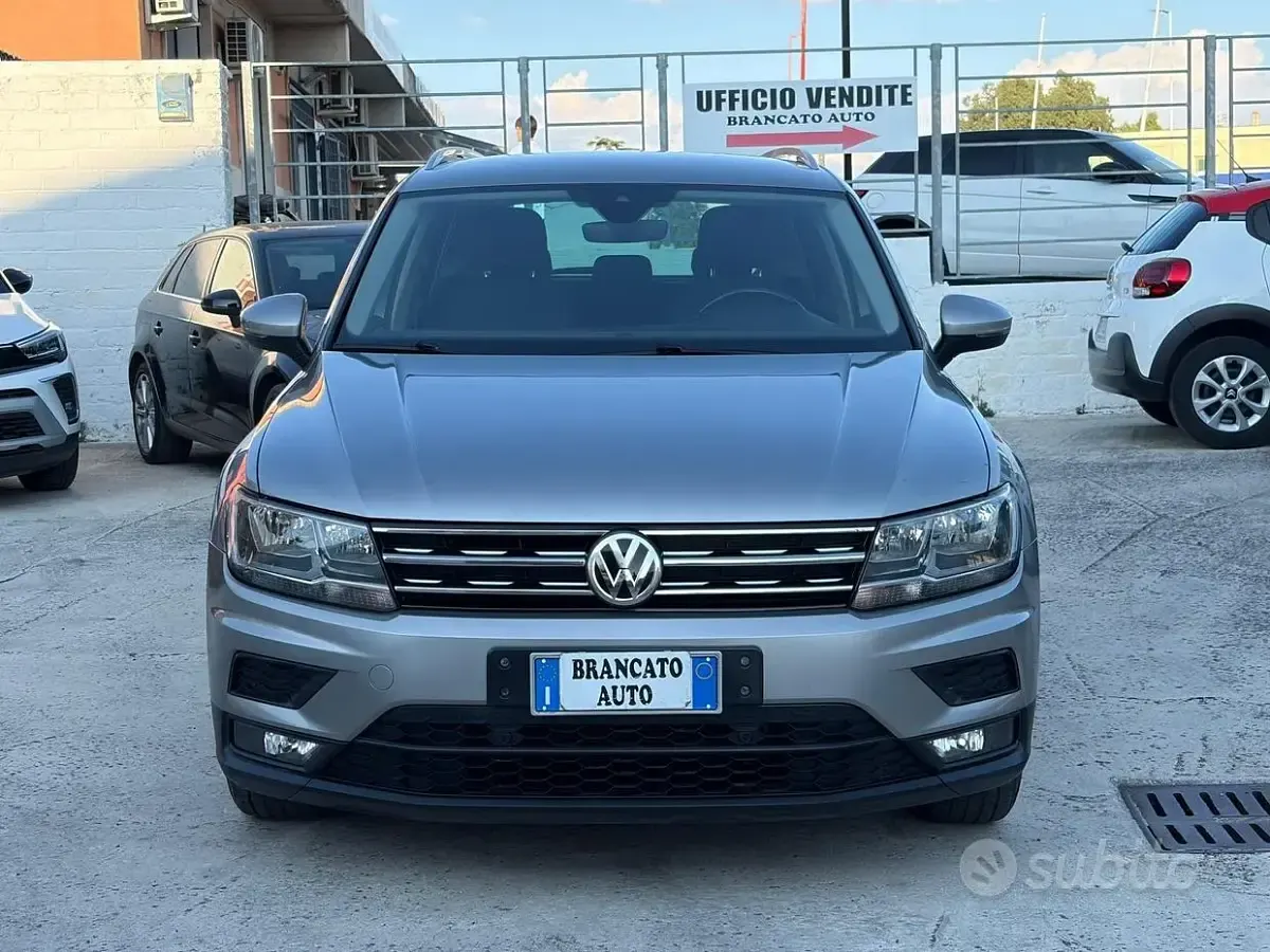 Usata VW Tiguan Business 116 CV (85 kW) 2018 Grigio SUV