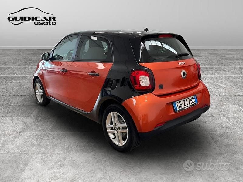 Usata Smart ForFour Electric Drive 60 kW (82 CV) 2020 Narancio met Berlina
