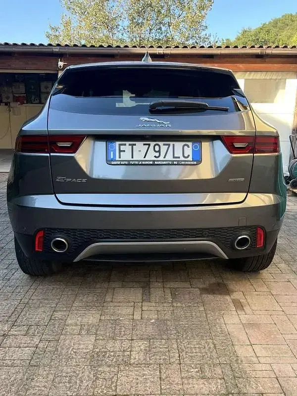 Usata Jaguar E-Pace R-Dynamic 150 CV (110 kW) 2019 SUV