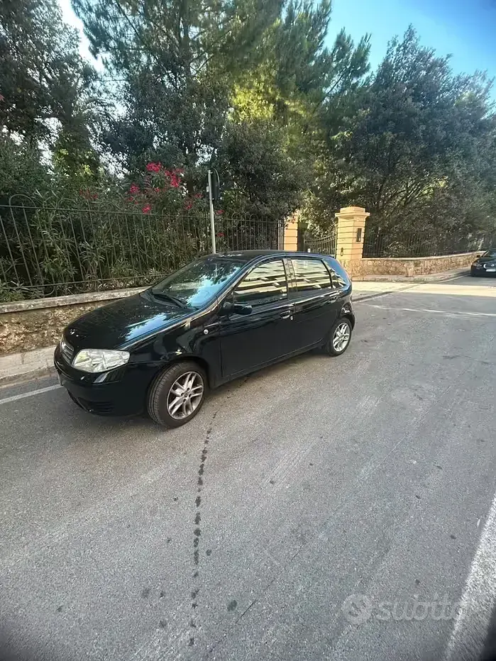 Usata Fiat Punto 60 CV (44 kW) 2008 Nero Utilitaria